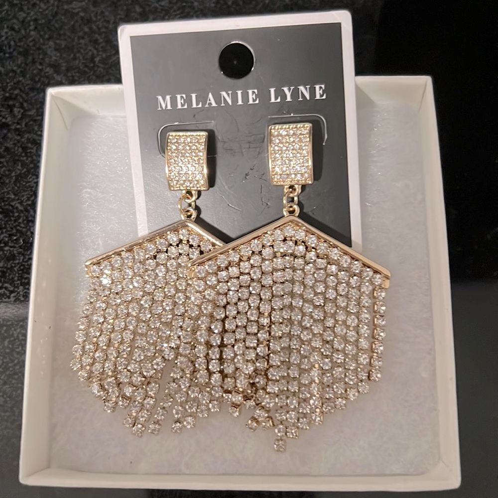 Beautiful bling bling special occasions earrings!